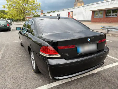 BMW 7 Series, photo 1
