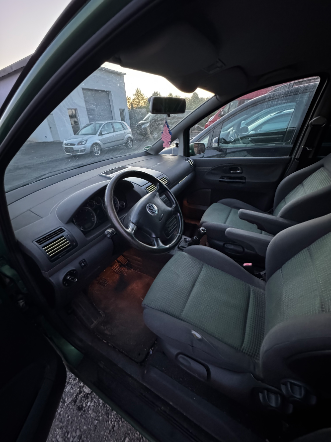Volkswagen Sharan