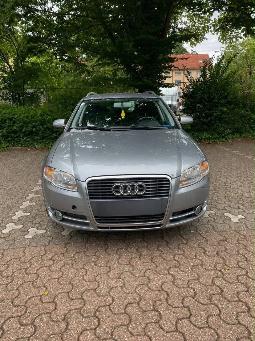 Audi A4 B7 2.0 TDI, 140 PS, Schaltgetriebe · Stadtoldendorf